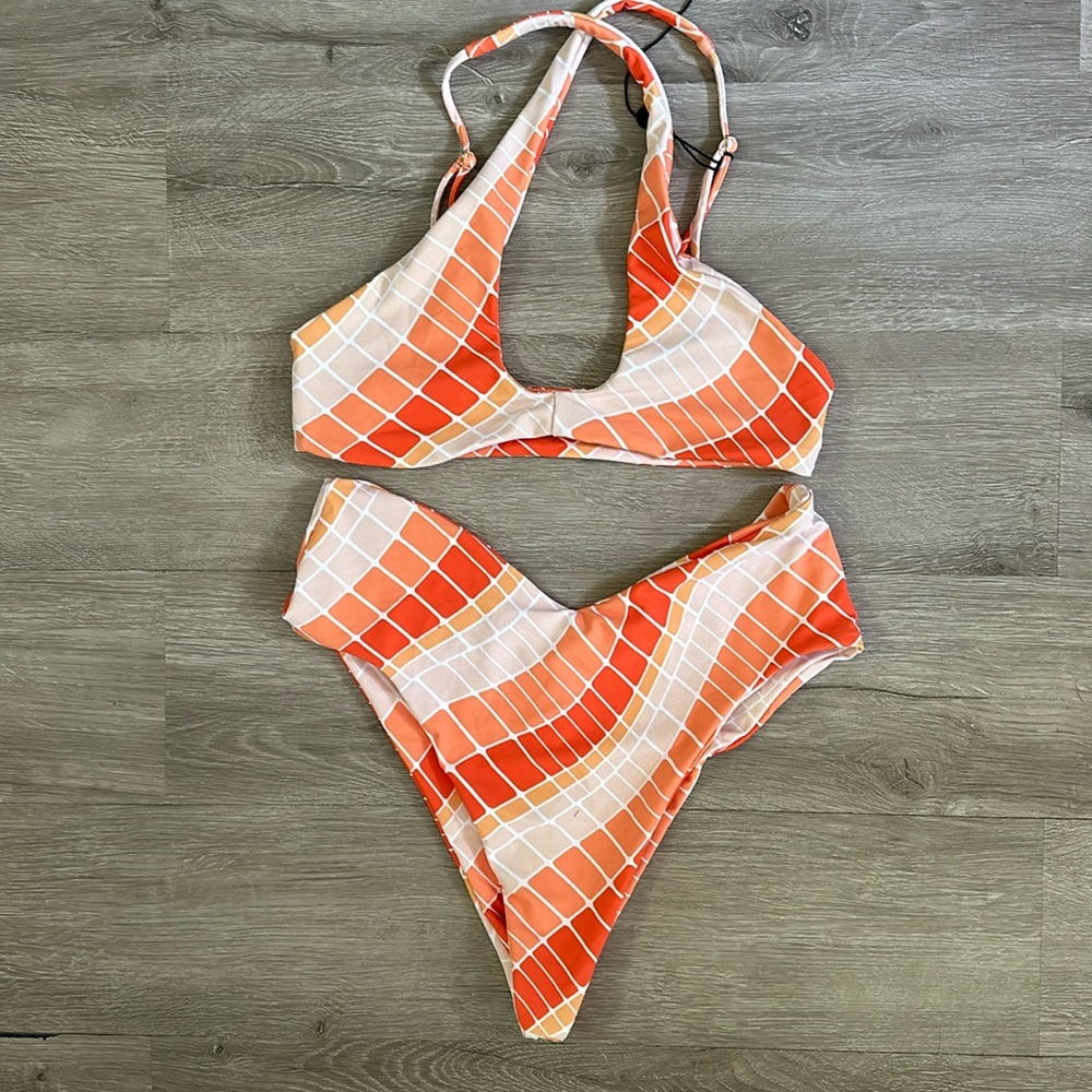 Skatie Bikini Set medium top, large bottom